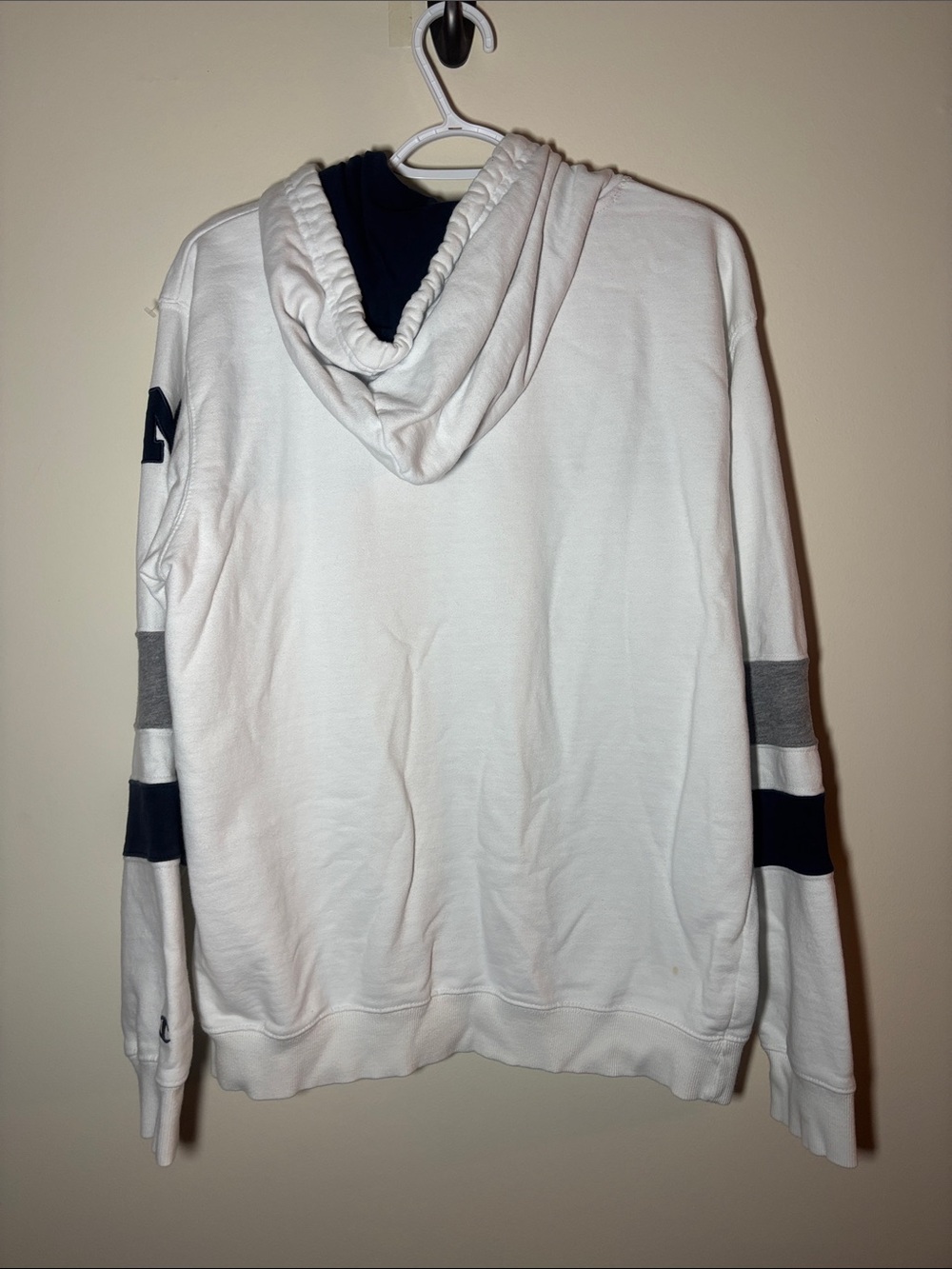 Champion White University of Michigan Pullover Hoodie - Picture 8 of 8